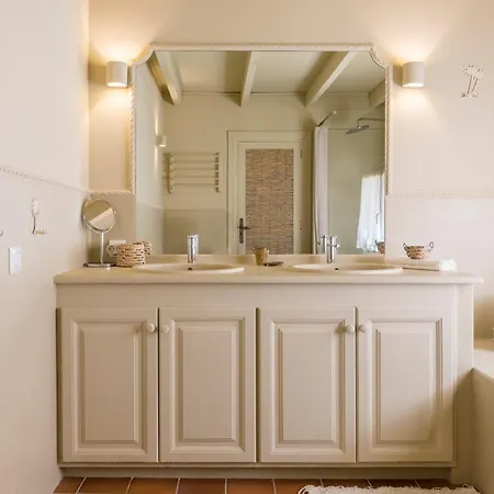 מלון Riu Blanc בניסה